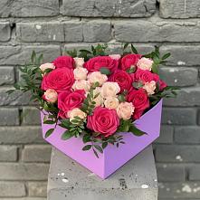 Цветочная композиция из Розы в коробке #REPLACE_PRED# Нижнем Одесе